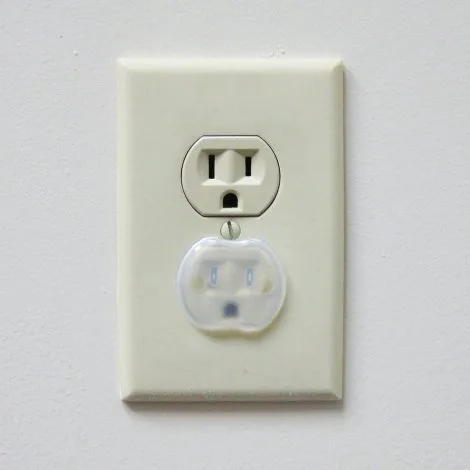 mommys helper outlet plug install mommys helper outlet plug install
